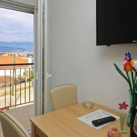 Ivo By Interhome Apartmán Šilo