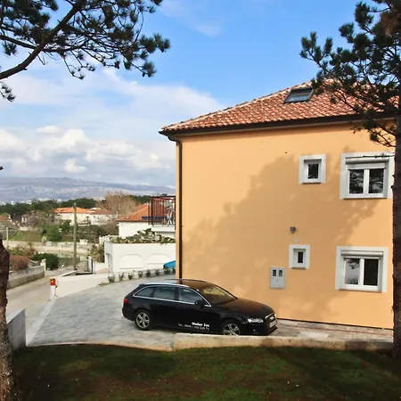 Apartmán Ivo By Interhome *